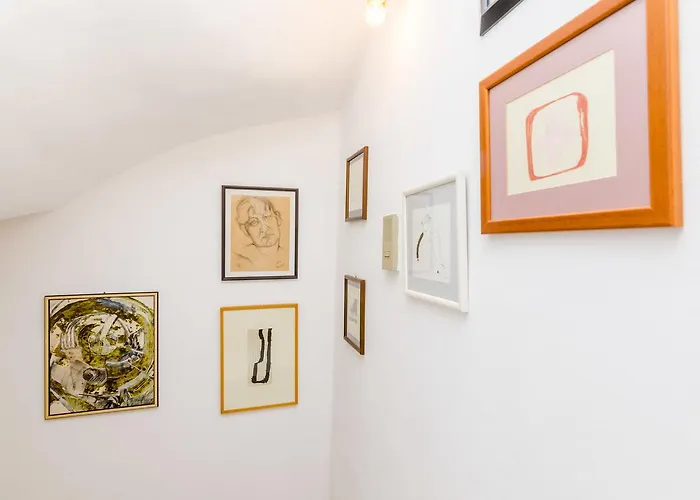 Апартаменты Art House Zanze *